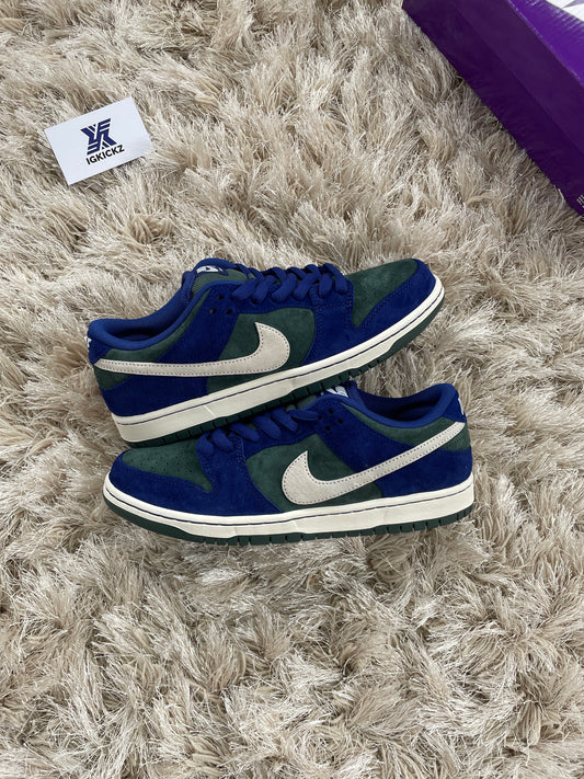 Nike Dunk Low SB Wildcard