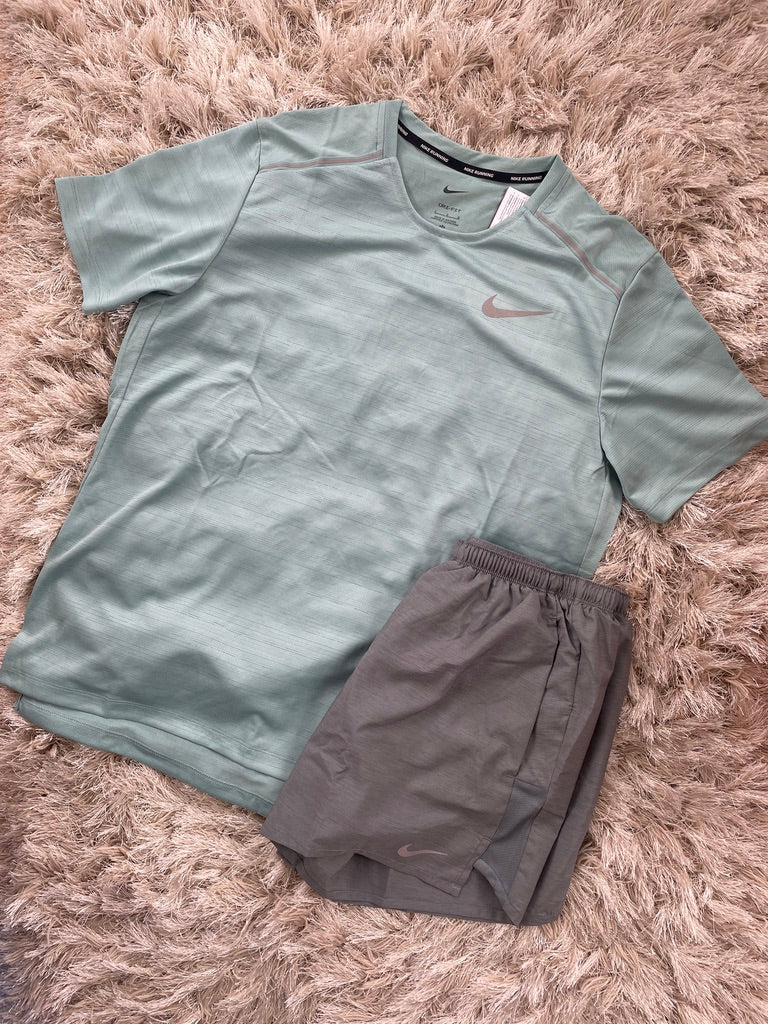 Nike Mineral Blue Miler 1.0 T-shirt