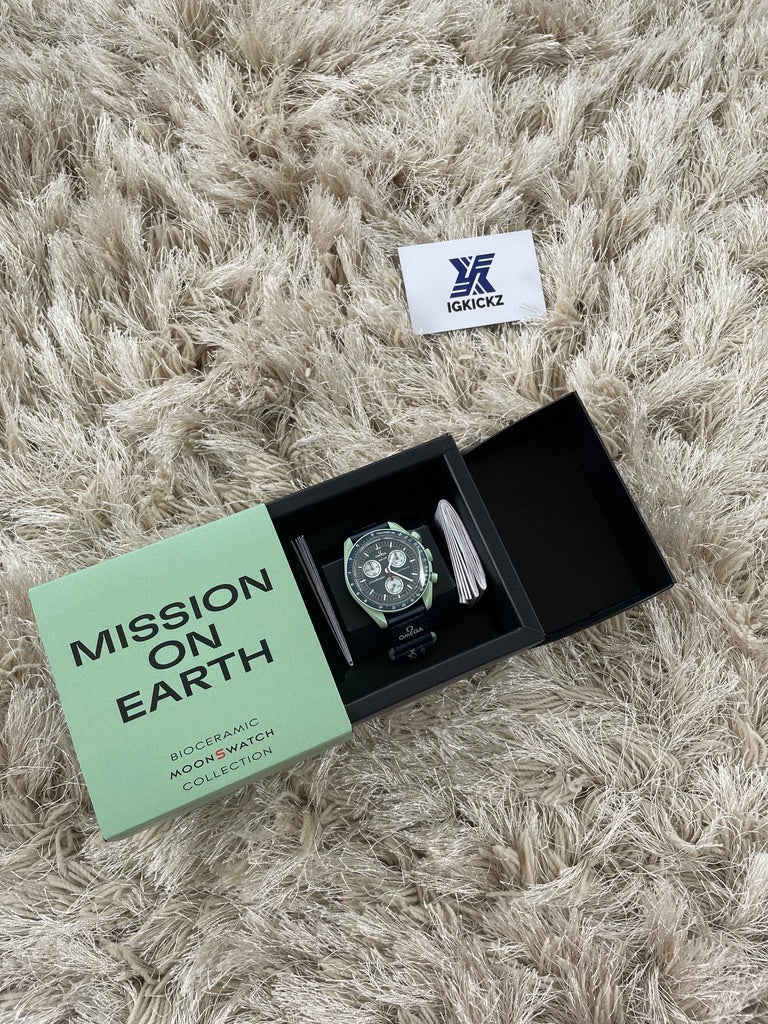 OMEGA X Swatch MISSION ON EARTH